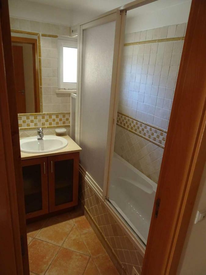 One Bedroom Apartment With Stunning Views 알보르 외부 사진